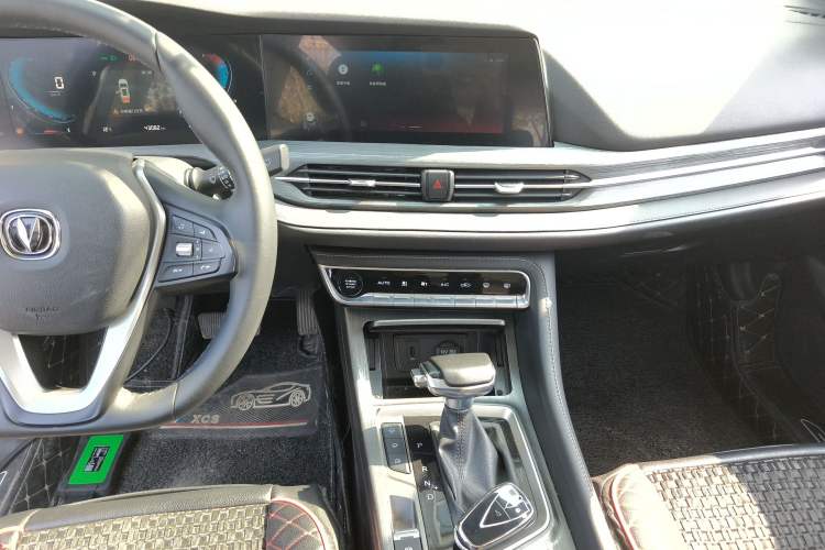 Used CHANGAN CS55PLUS 2020 1.5T Automatic Xuan Dong Edition Audio And AC Panel