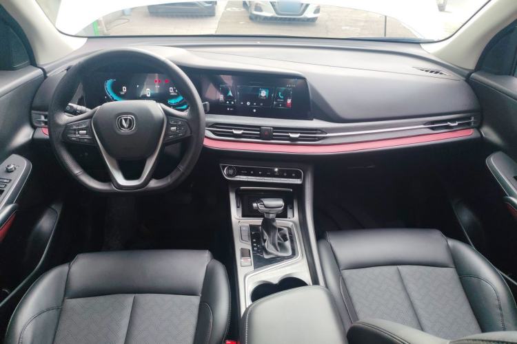 Used CHANGAN CS55PLUS 2020 1.5T Automatic Colorful Model Center Console