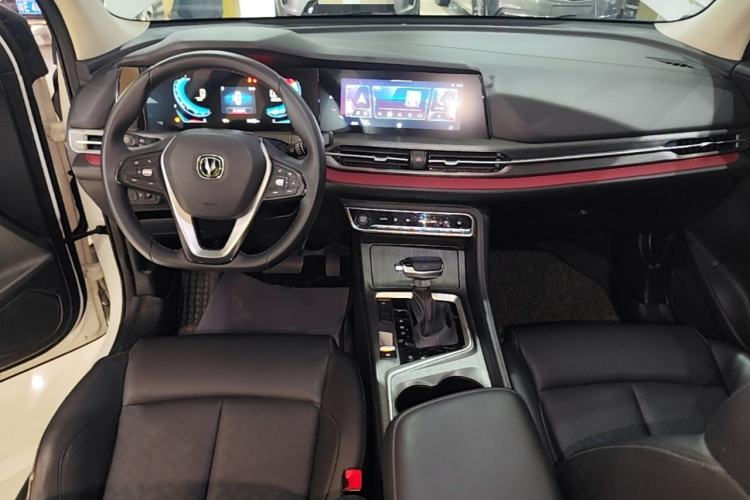 Used CHANGAN CS55PLUS 2020 1.5T Automatic Colorful Model Center Console