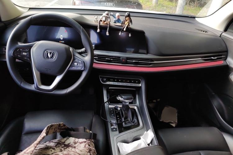 Used CHANGAN CS55PLUS 2020 1.5T Automatic Xuan Dong Edition Center Console