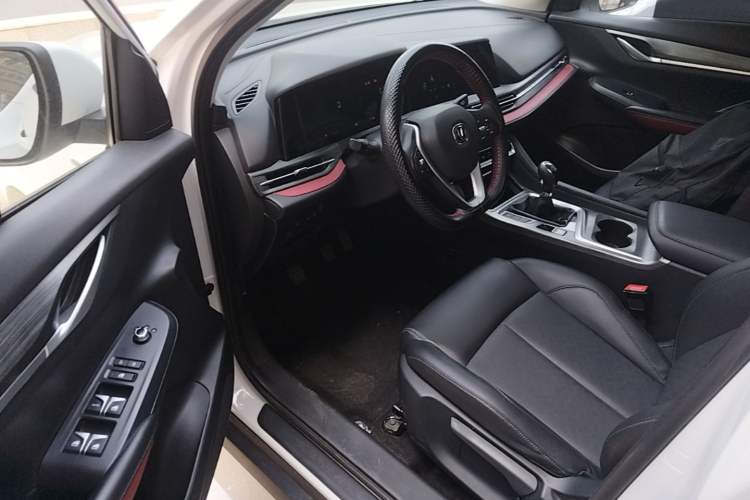 Used CHANGAN CS55PLUS 2020 1.5T Manual Colorful Model Driver Seat
