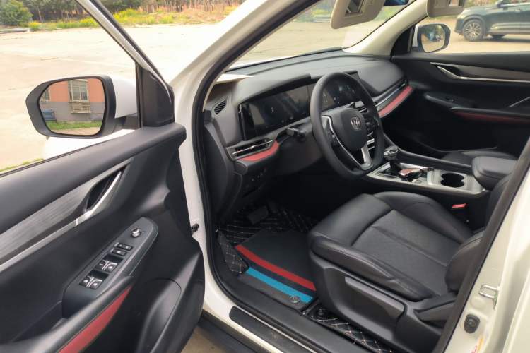 Used CHANGAN CS55PLUS 2020 1.5T Automatic Colorful Model Driver Seat