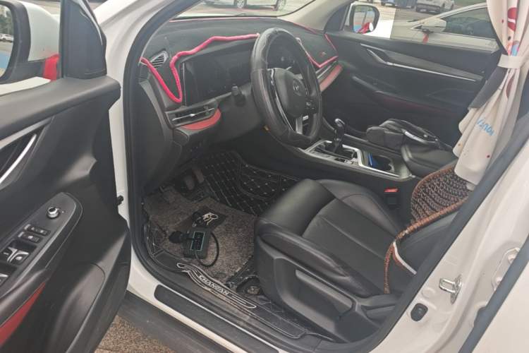 Used CHANGAN CS55PLUS 2020 1.5T Manual Colorful Model Driver Seat