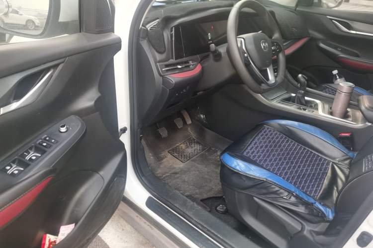 Used CHANGAN CS55PLUS 2020 1.5T Manual Colorful Model Driver Seat