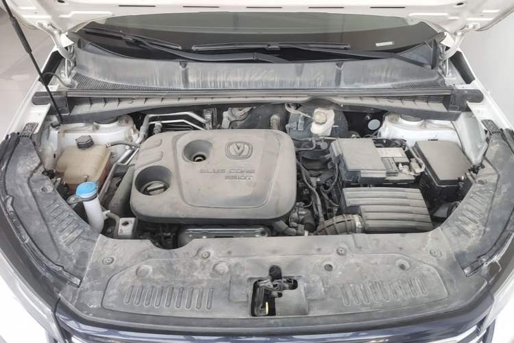 Used CHANGAN CS55PLUS 2020 1.5T Automatic Colorful Model Engine Bay