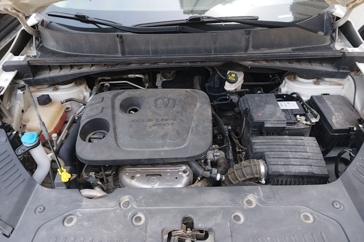 Used CHANGAN CS55PLUS 2020 1.5T Manual Colorful Model Engine Bay