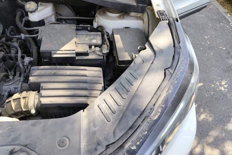 Used CHANGAN CS55PLUS 2020 1.5T Manual Colorful Model Engine Bay Left