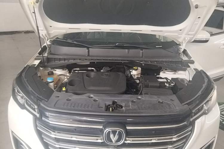 Used CHANGAN CS55PLUS 2020 1.5T Automatic Colorful Model Engine Bay