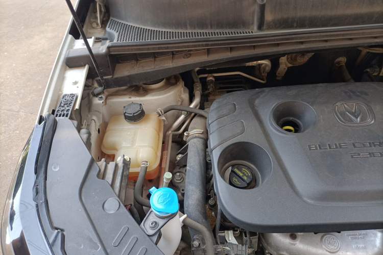 Used CHANGAN CS55PLUS 2020 1.5T Automatic Xuan Dong Edition Engine Bay Right