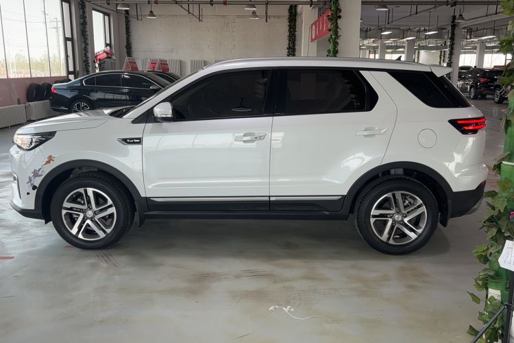 Used CHANGAN CS55PLUS 2020 1.5T Automatic Colorful Model Exterior 5