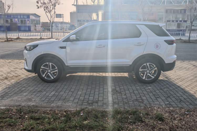 Used CHANGAN CS55PLUS 2020 1.5T Manual Colorful Model Exterior 8