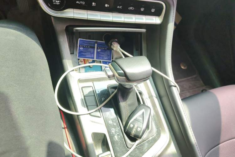 Used CHANGAN CS55PLUS 2020 1.5T Automatic Colorful Model Gear Lever