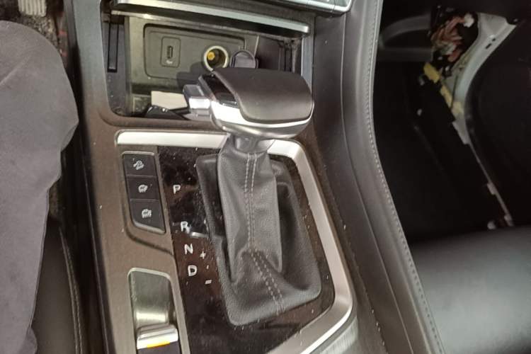 Used CHANGAN CS55PLUS 2020 1.5T Automatic Xuan Dong Edition Gear Lever