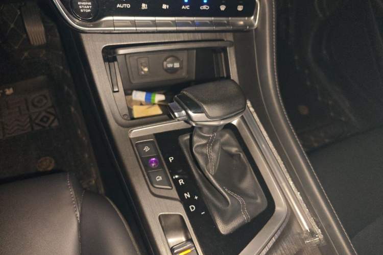 Used CHANGAN CS55PLUS 2020 1.5T Automatic Xuan Dong Edition Gear Lever