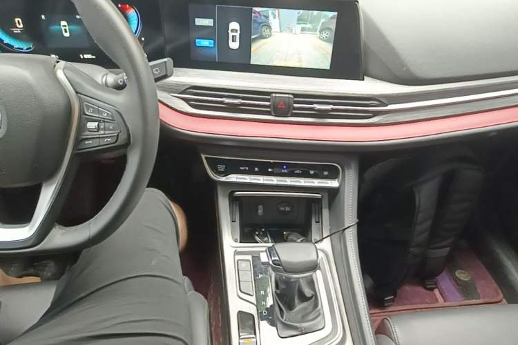 Used CHANGAN CS55PLUS 2020 1.5T Automatic Colorful Model Gear Lever