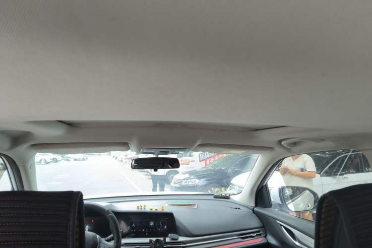 Used CHANGAN CS55PLUS 2020 1.5T Automatic Colorful Model Headliner