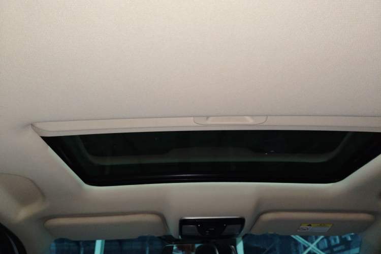 Used CHANGAN CS55PLUS 2020 1.5T Automatic Colorful Model Headliner