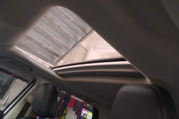 Used CHANGAN CS55PLUS 2020 1.5T Manual Colorful Model Headliner
