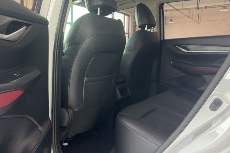 Used CHANGAN CS55PLUS 2020 1.5T Automatic Colorful Model Interior 2
