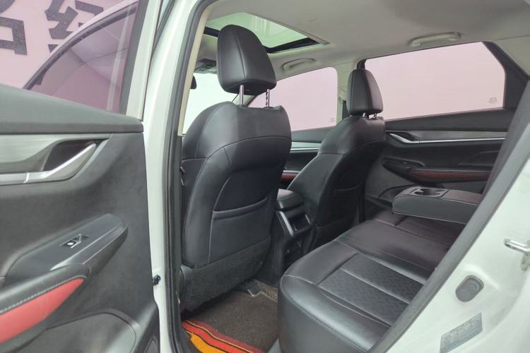Used CHANGAN CS55PLUS 2020 1.5T Automatic Colorful Model Interior 5