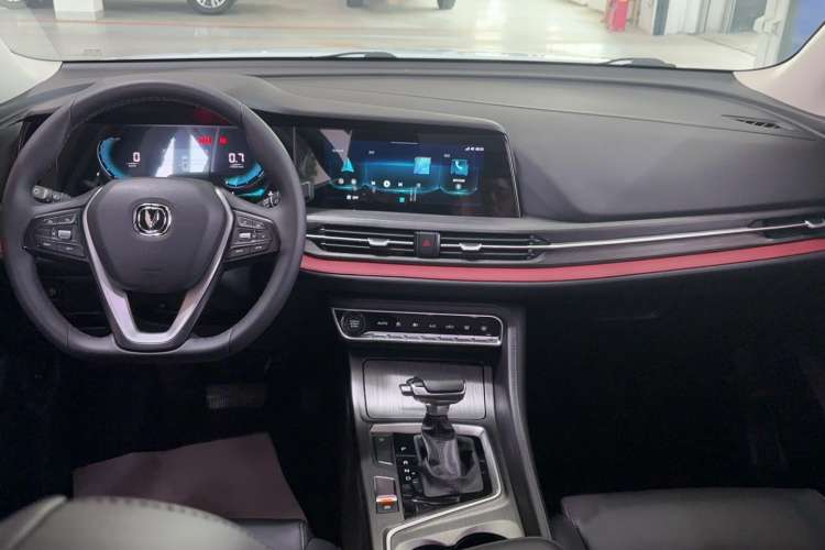 Used CHANGAN CS55PLUS 2020 1.5T Automatic Colorful Model Interior 6