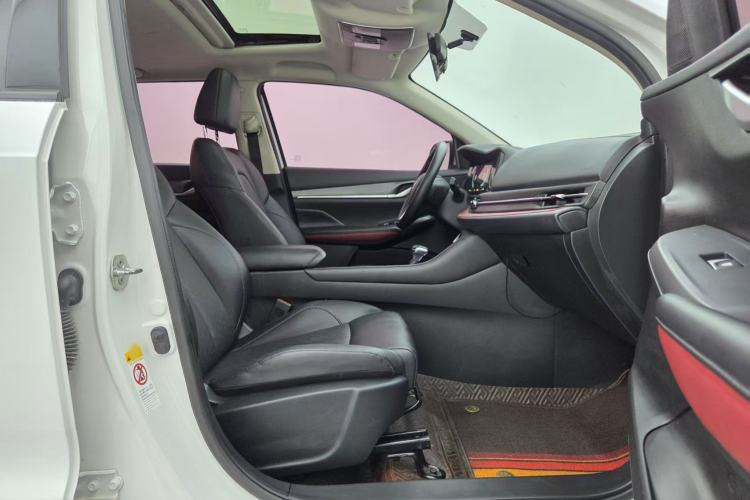 Used CHANGAN CS55PLUS 2020 1.5T Automatic Colorful Model Interior 6