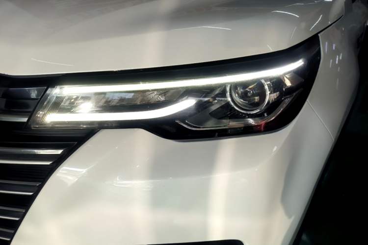Used CHANGAN CS55PLUS 2020 1.5T Automatic Colorful Model Left Front Headlight