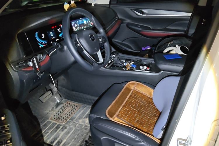 Used CHANGAN CS55PLUS 2020 1.5T Automatic Colorful Model Left Front Seat