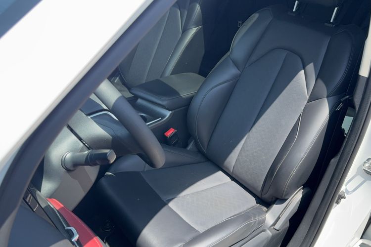 Used CHANGAN CS55PLUS 2020 1.5T Manual Colorful Model Left Front Seat