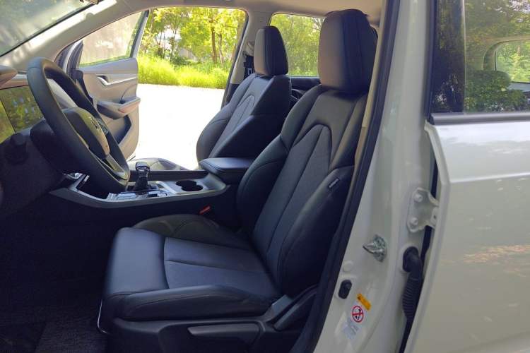 Used CHANGAN CS55PLUS 2020 1.5T Automatic Colorful Model Left Front Seat