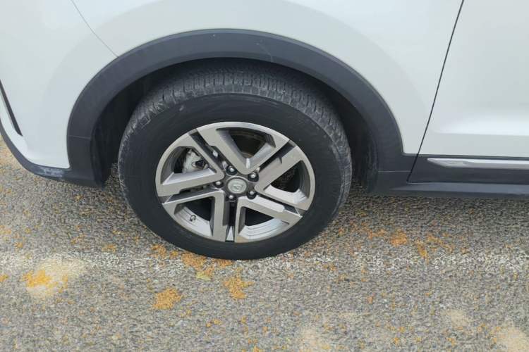 Used CHANGAN CS55PLUS 2020 1.5T Automatic Colorful Model Left Front Wheel Hub
