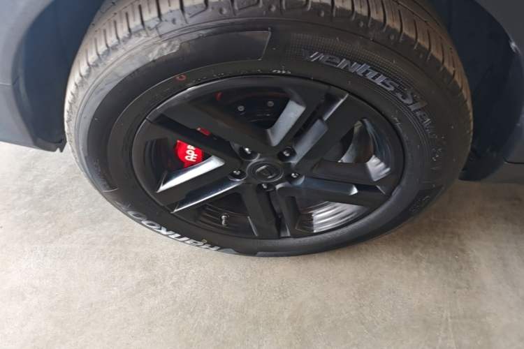 Used CHANGAN CS55PLUS 2020 1.5T Automatic Colorful Model Left Front Wheel Hub