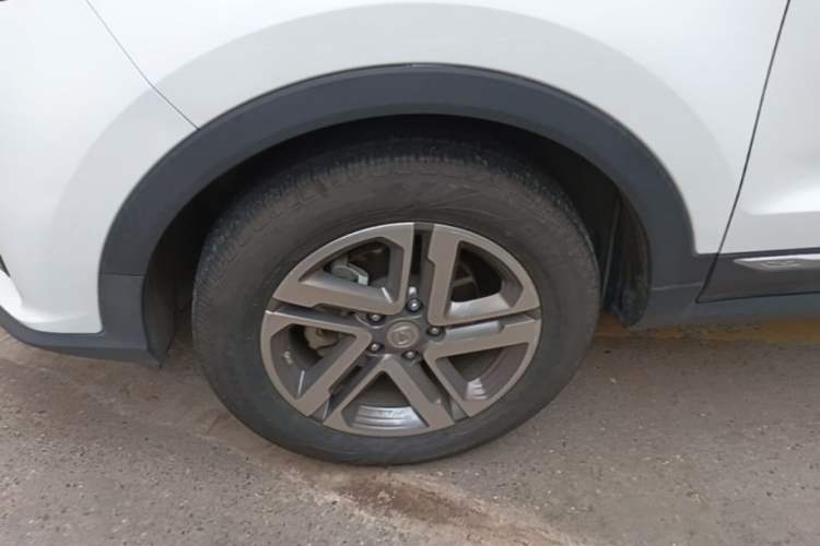 Used CHANGAN CS55PLUS 2020 1.5T Automatic Colorful Model Left Front Wheel Hub