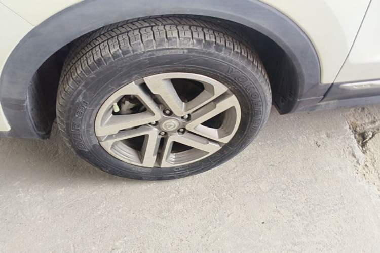 Used CHANGAN CS55PLUS 2020 1.5T Automatic Colorful Model Left Front Wheel Hub