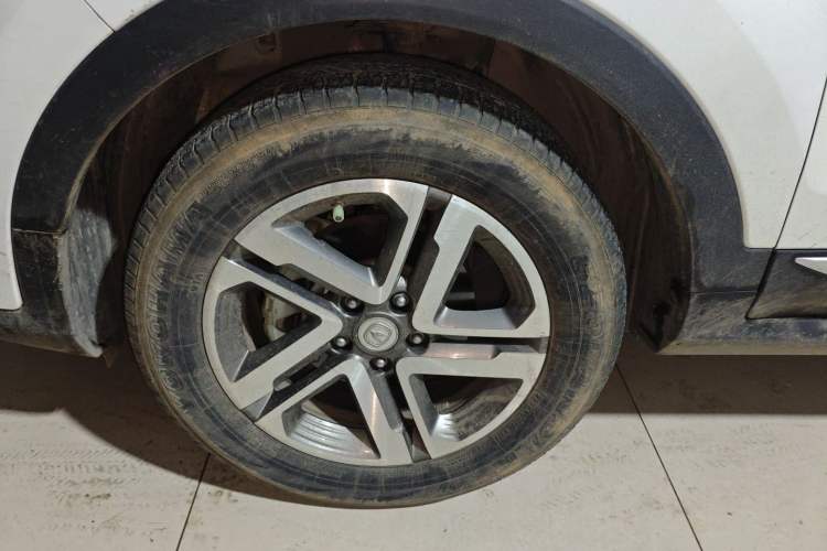 Used CHANGAN CS55PLUS 2020 1.5T Automatic Colorful Model Left Front Wheel Hub
