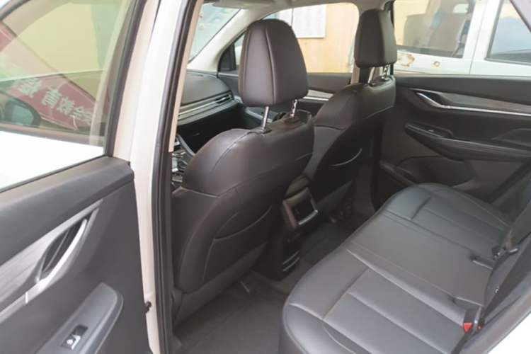 Used CHANGAN CS55PLUS 2020 1.5T Automatic Colorful Model Left Rear Seat