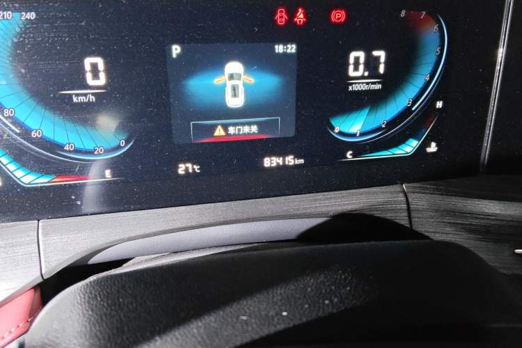 Used CHANGAN CS55PLUS 2020 1.5T Automatic Colorful Model Odometer Close Up