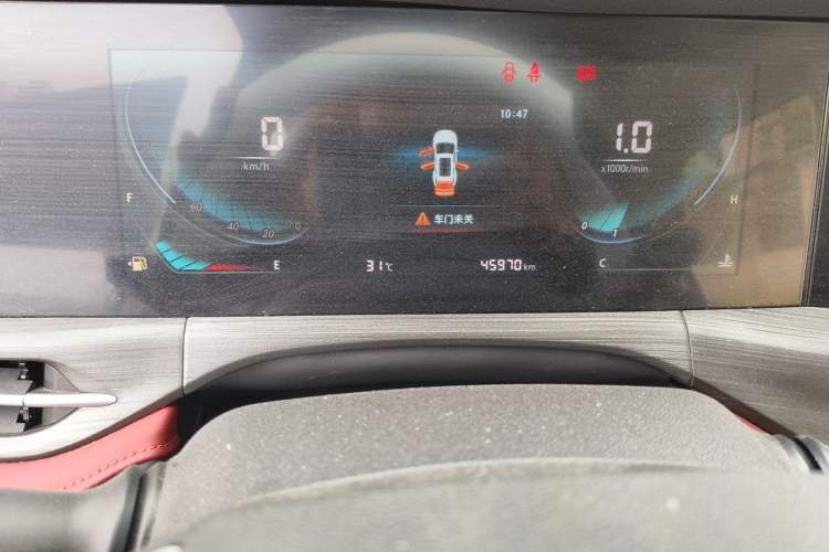 Used CHANGAN CS55PLUS 2020 1.5T Manual Colorful Model Odometer Close Up