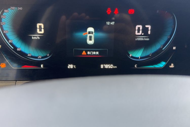 Used CHANGAN CS55PLUS 2020 1.5T Manual Colorful Model Odometer Close Up