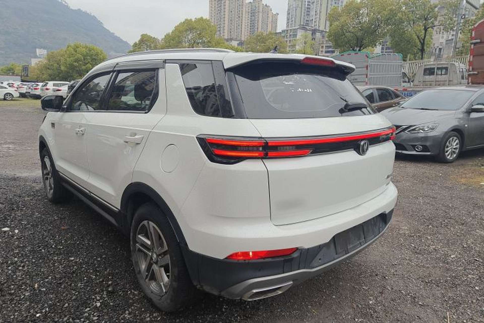 Used CHANGAN CS55PLUS 2020 1.5T Automatic Colorful Model Rear Left 45 Deg