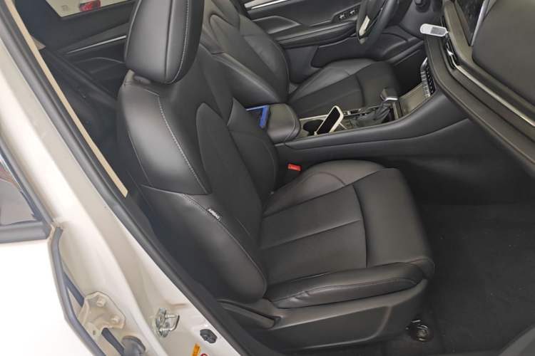Used CHANGAN CS55PLUS 2020 1.5T Automatic Xuan Dong Edition Right Front Seat