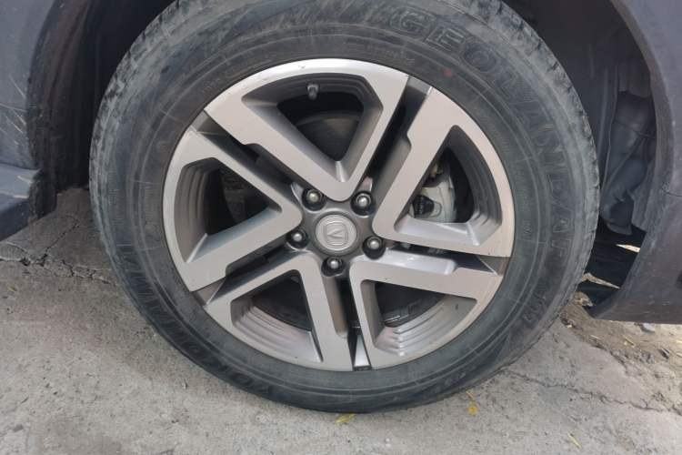 Used CHANGAN CS55PLUS 2020 1.5T Automatic Colorful Model Right Front Wheel Hub