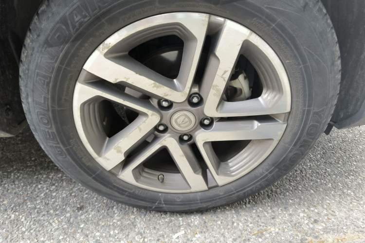 Used CHANGAN CS55PLUS 2020 1.5T Automatic Colorful Model Right Front Wheel Hub