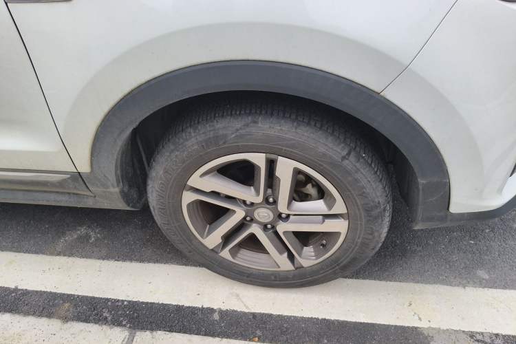 Used CHANGAN CS55PLUS 2020 1.5T Manual Colorful Model Right Front Wheel Hub