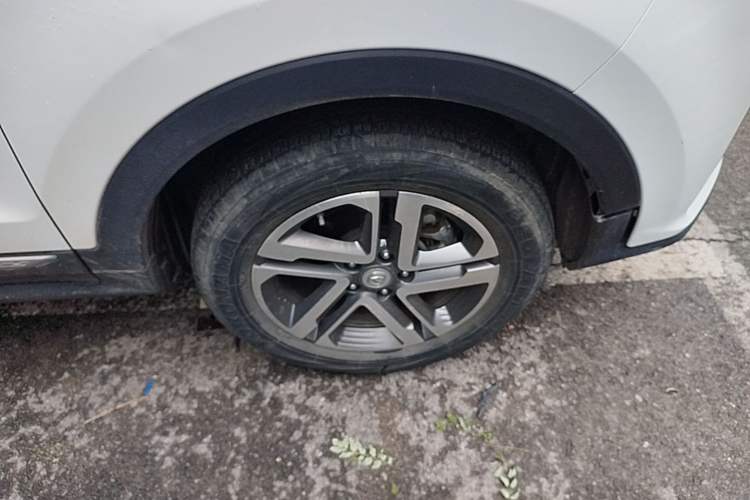 Used CHANGAN CS55PLUS 2020 1.5T Automatic Colorful Model Right Front Wheel Hub