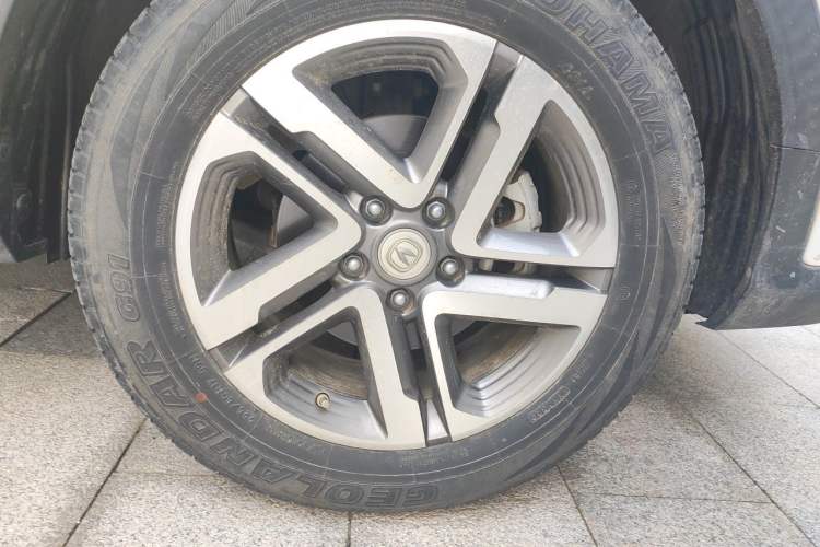 Used CHANGAN CS55PLUS 2020 1.5T Automatic Colorful Model Right Front Wheel Hub