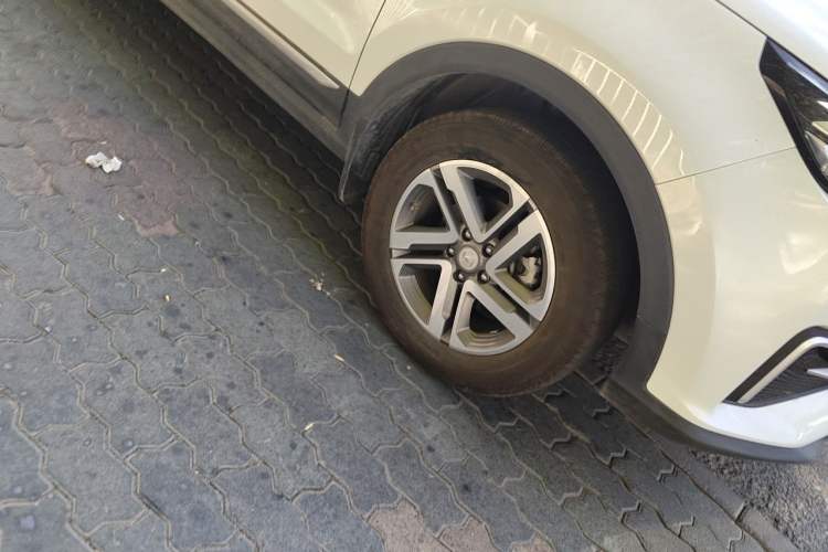 Used CHANGAN CS55PLUS 2020 1.5T Manual Colorful Model Right Front Wheel Hub