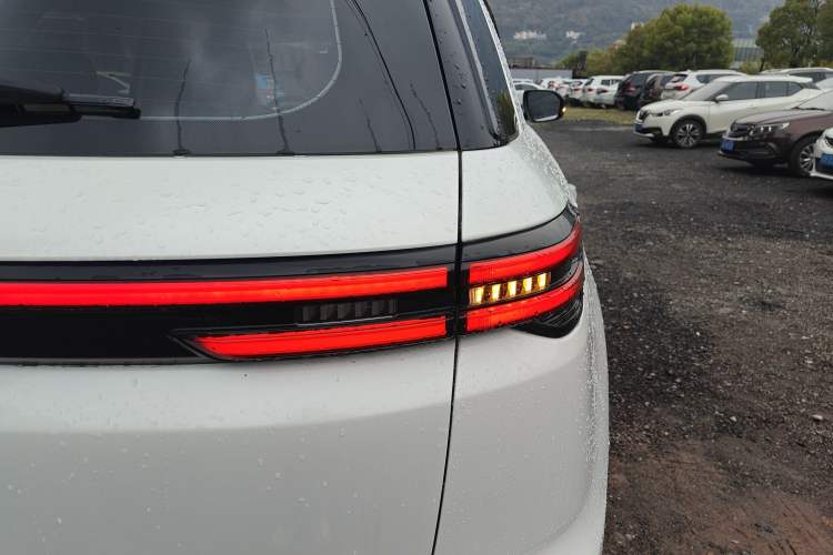 Used CHANGAN CS55PLUS 2020 1.5T Automatic Colorful Model Right Rear Taillight