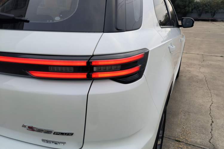 Used CHANGAN CS55PLUS 2020 1.5T Automatic Colorful Model Right Rear Taillight