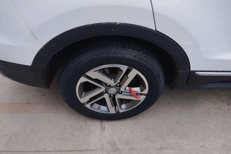 Used CHANGAN CS55PLUS 2020 1.5T Manual Colorful Model Right Rear Wheel Hub